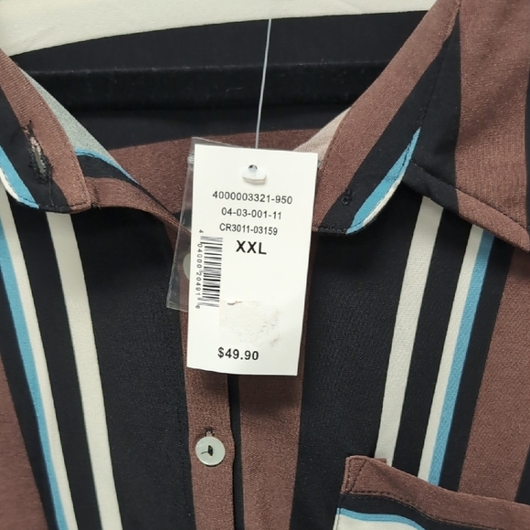 Cleo NWT XXL Button Down Shirt With Front Tie, Pocket And Adjustable Sleeves - Picture 2 of 6